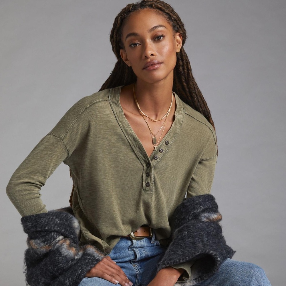 Anthropologie Pilcro Large Moss [Green] Henley Swing Top